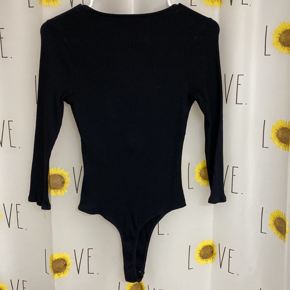 Lulu’s Talk to the Hand Black Ribbed Zip-Front Bodysuit - Picture 11 of 12